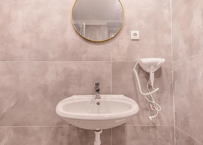 דירה Bright 4br Getaway Near Westbahnhof Station *